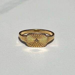 New! “Zeina” Ribbed Gold Ring